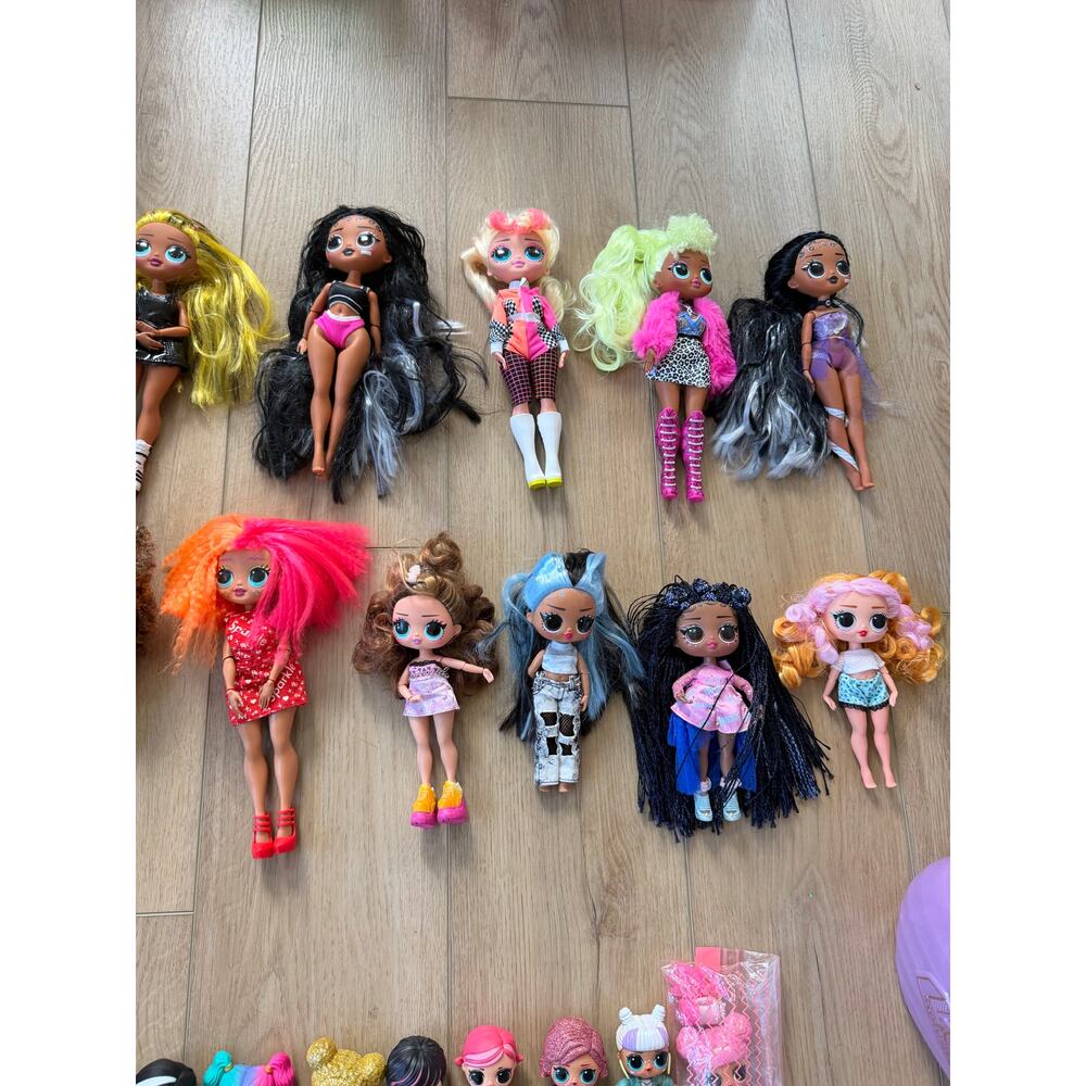 HUGE LOT of OMG LOL Dolls - 95 Dolls Babies Pets + Accessories - Picture 4 of 14
